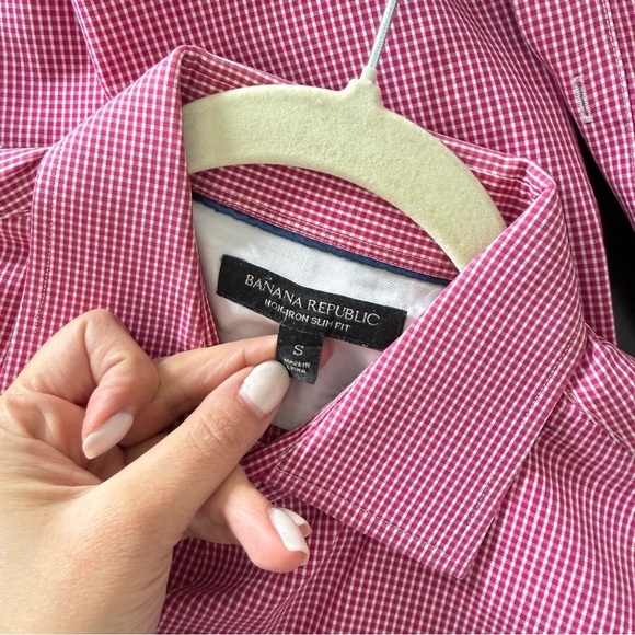Banana Republic Men's Red & White Dress Shirt Non-Iron Slim Fit Shirt Small - Picture 3 of 5